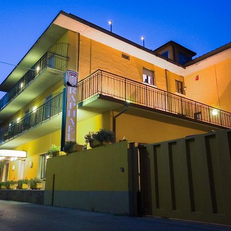 Hotel Raphael Montecatini Terme Bagian luar foto