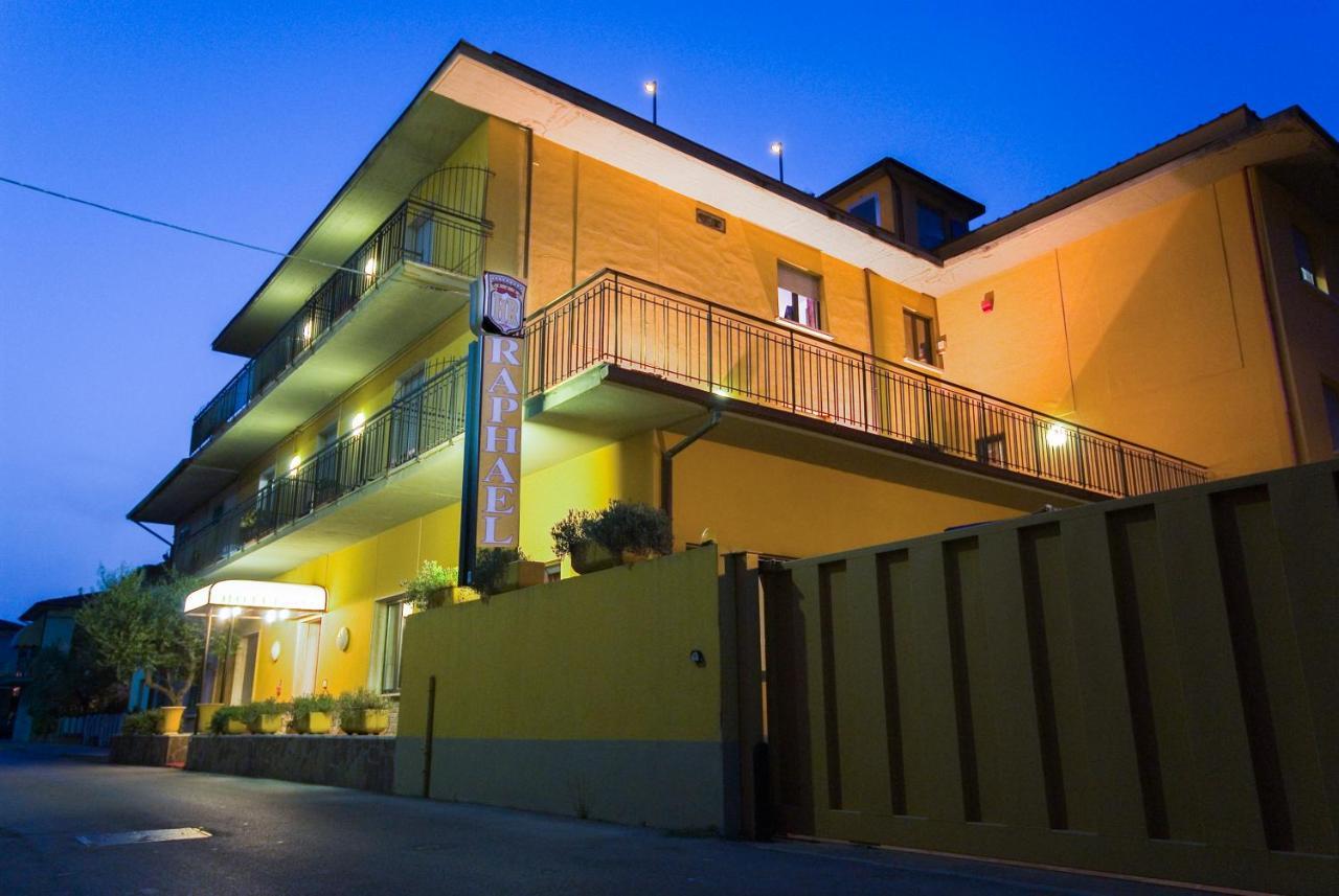 Hotel Raphael Montecatini Terme Bagian luar foto
