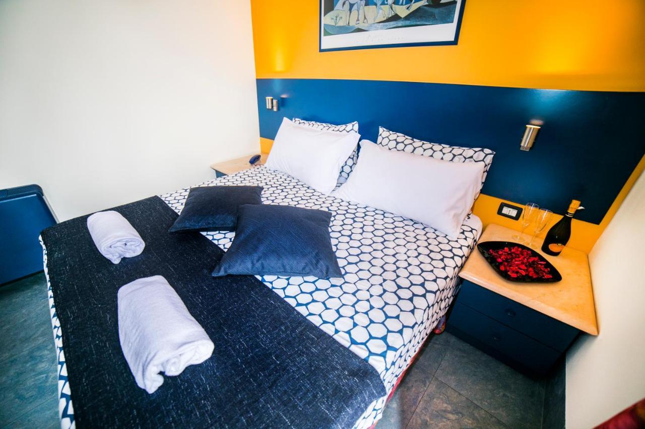 Hotel Raphael Montecatini Terme Bagian luar foto